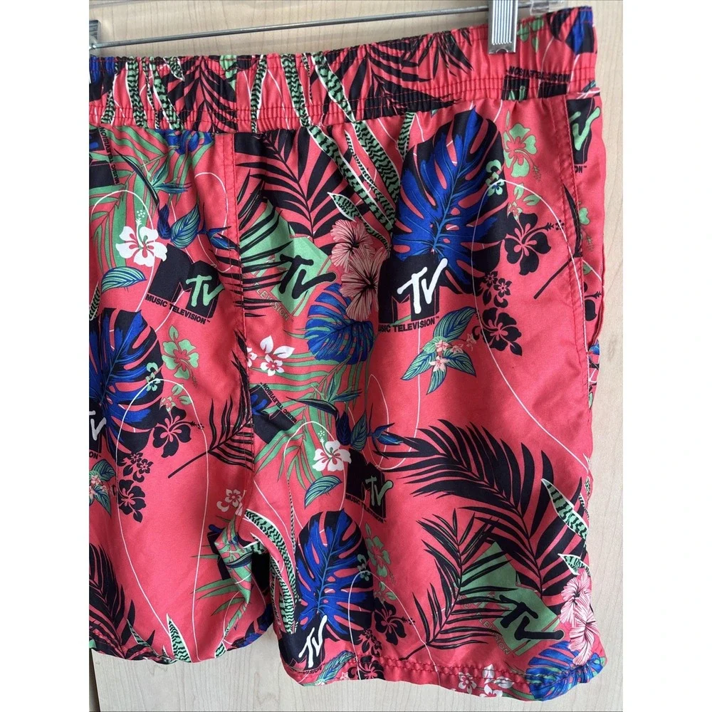 MTV 2017 Men's Swim Shorts Mesh Lined Elastic Waist Two Side Pockets Size Large‎